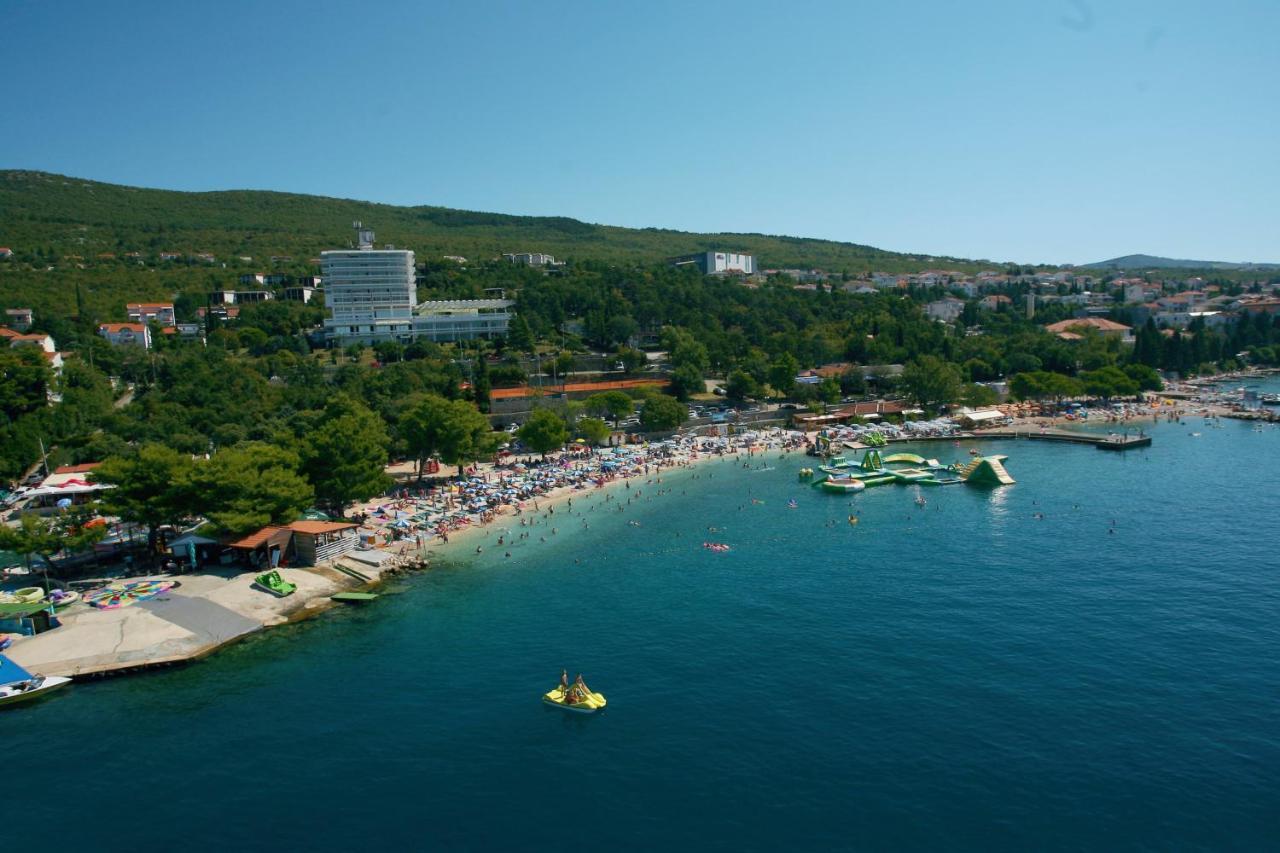 Villa Sara Crikvenica Exterior foto